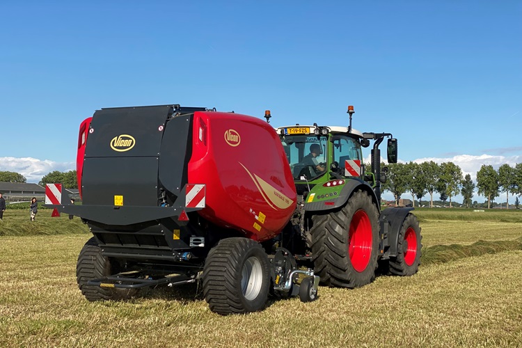 Vicon presenteert nieuwe triple maaier en ronde balenpers
