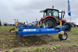 De toekomst van onkruidbestrijding: robotica op Werktuigendagen 2025