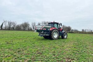 Neem een foto van uw kunstmest en FertiEye stelt de strooier automatisch in