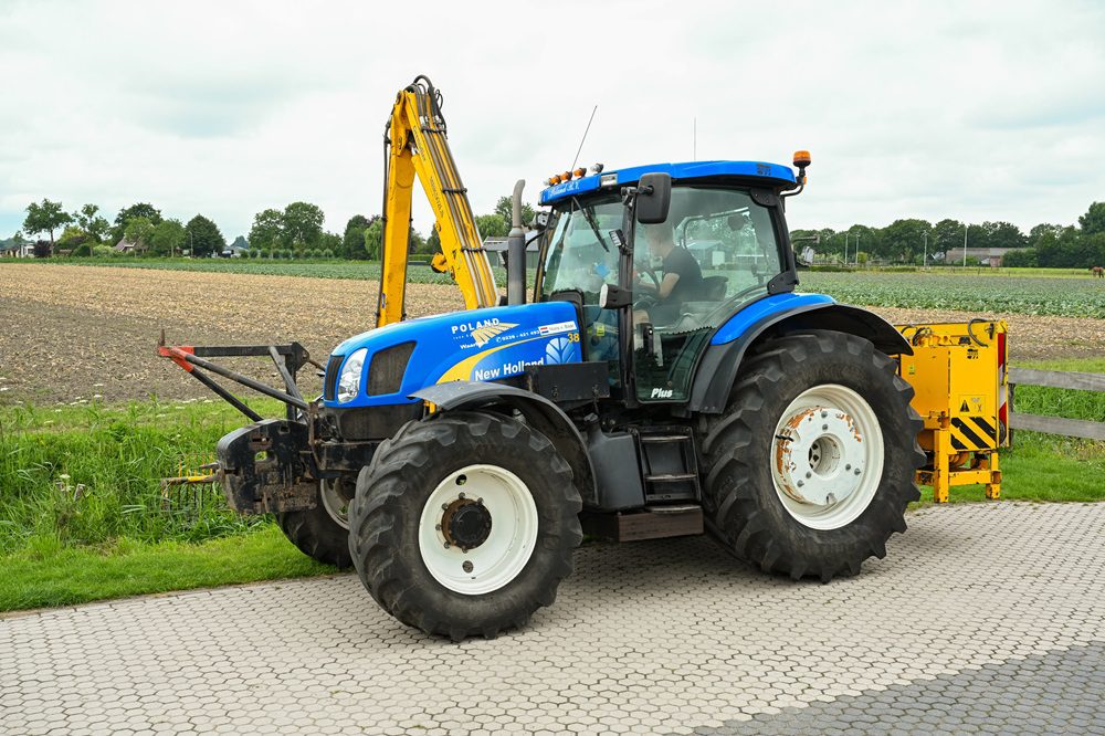 Uren op de teller: New Holland TS135A