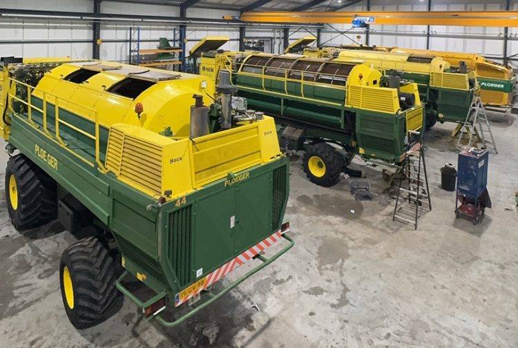 Foto 2a HACK in werkplaats.750