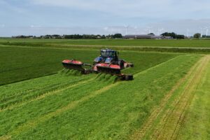 Geen grasspriet veilig voor de Vicon EXTRA vlindermaaiers
