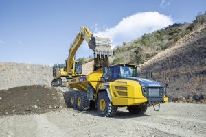 Komatsu HM460-6