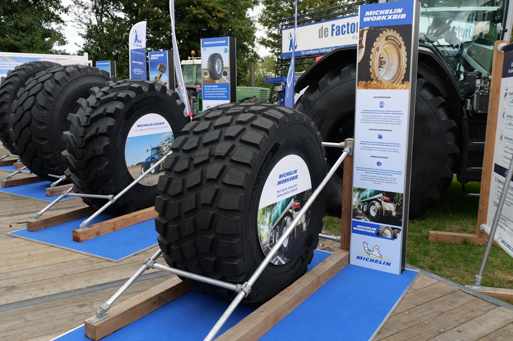 Michelin brengt allroundbanden voor veld, weg en bouwplaats