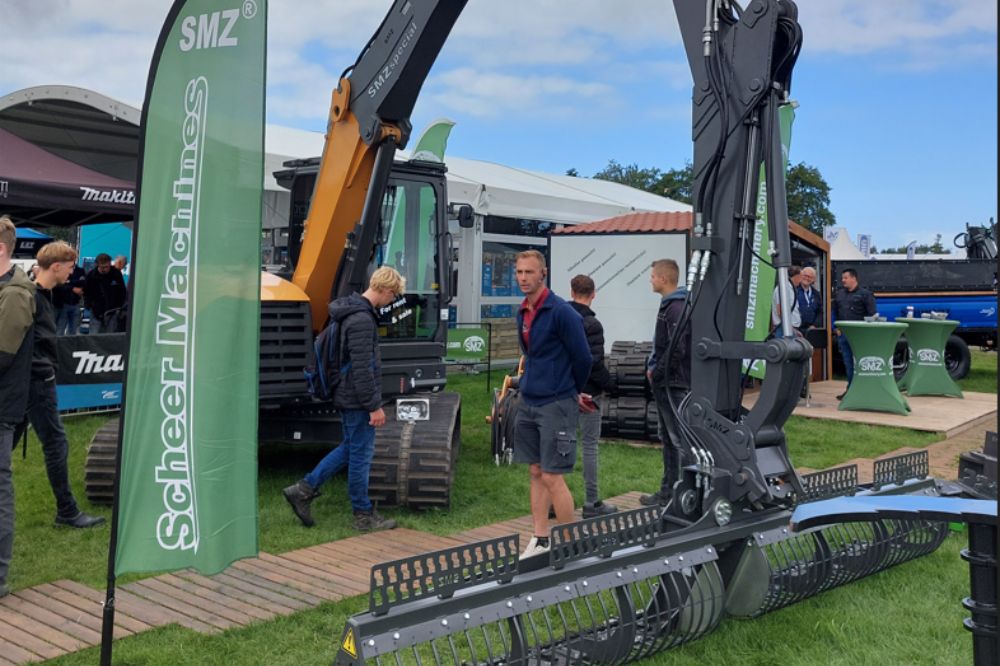 Van slootmaaier naar graafmachine in een kwartier